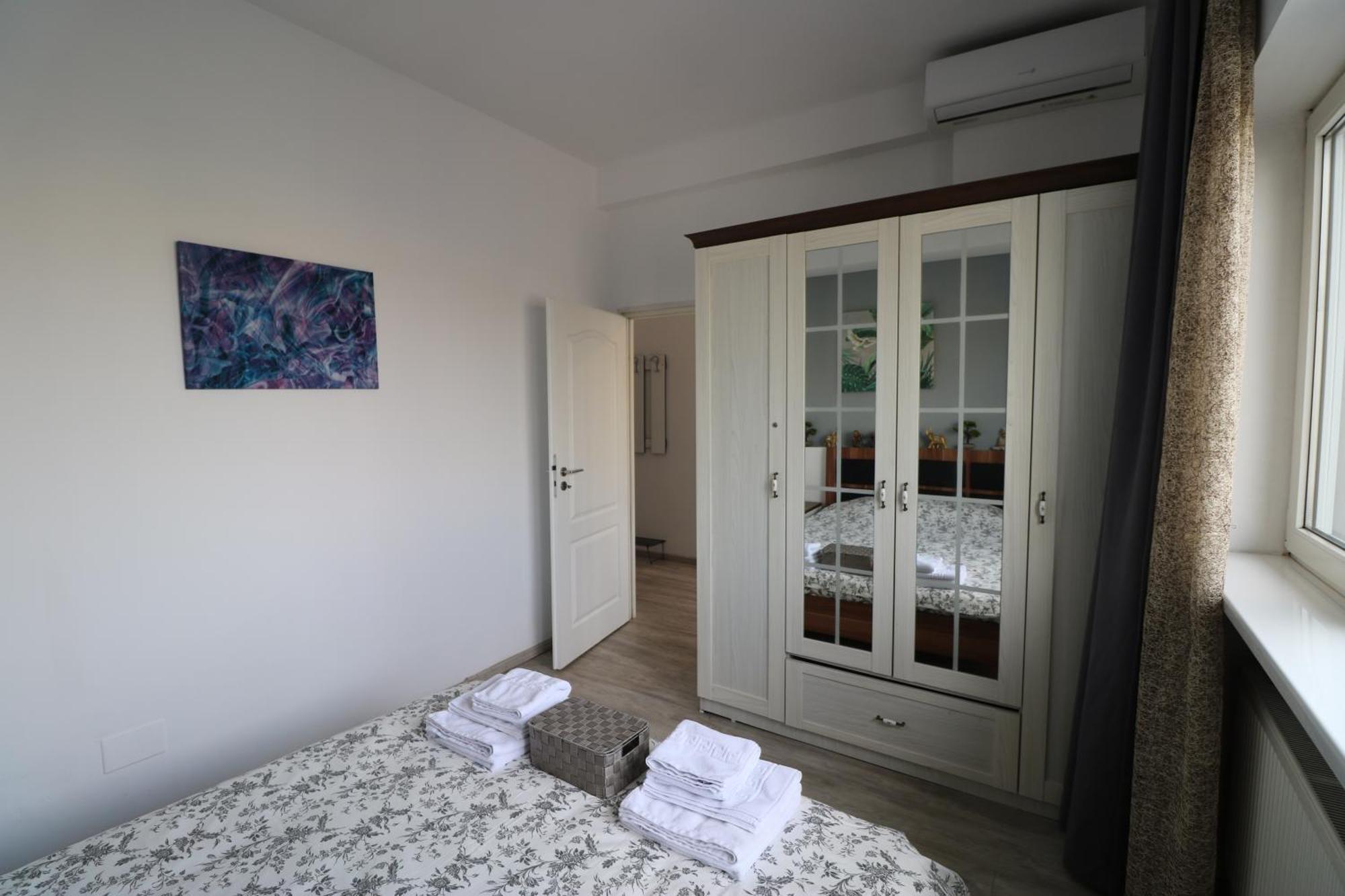 Cozy Deluxe Apartment - Old Town - Free Minibar Бухарест Екстер'єр фото